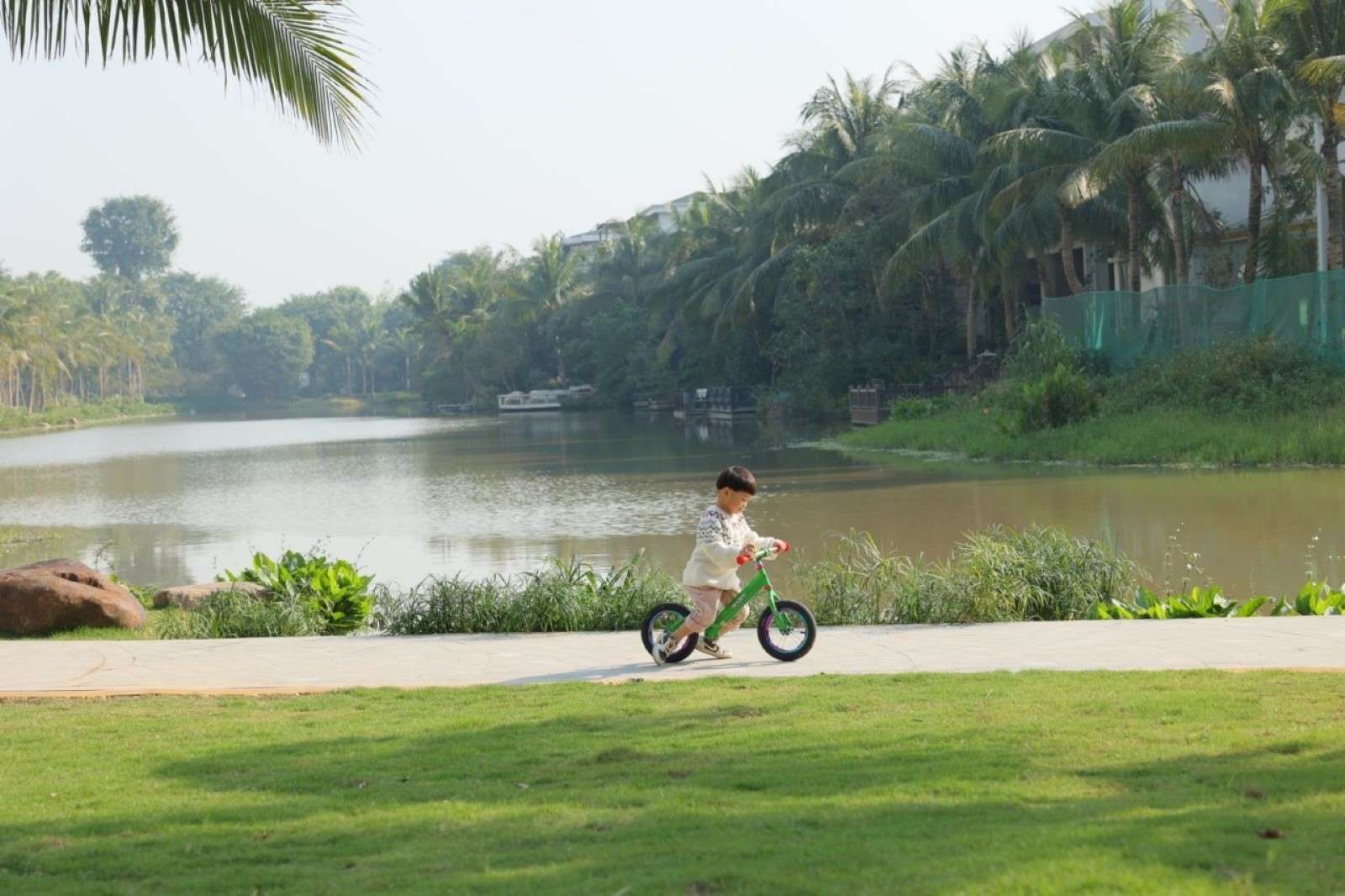 anh-dep-khu-do-thi-ecopark- 16